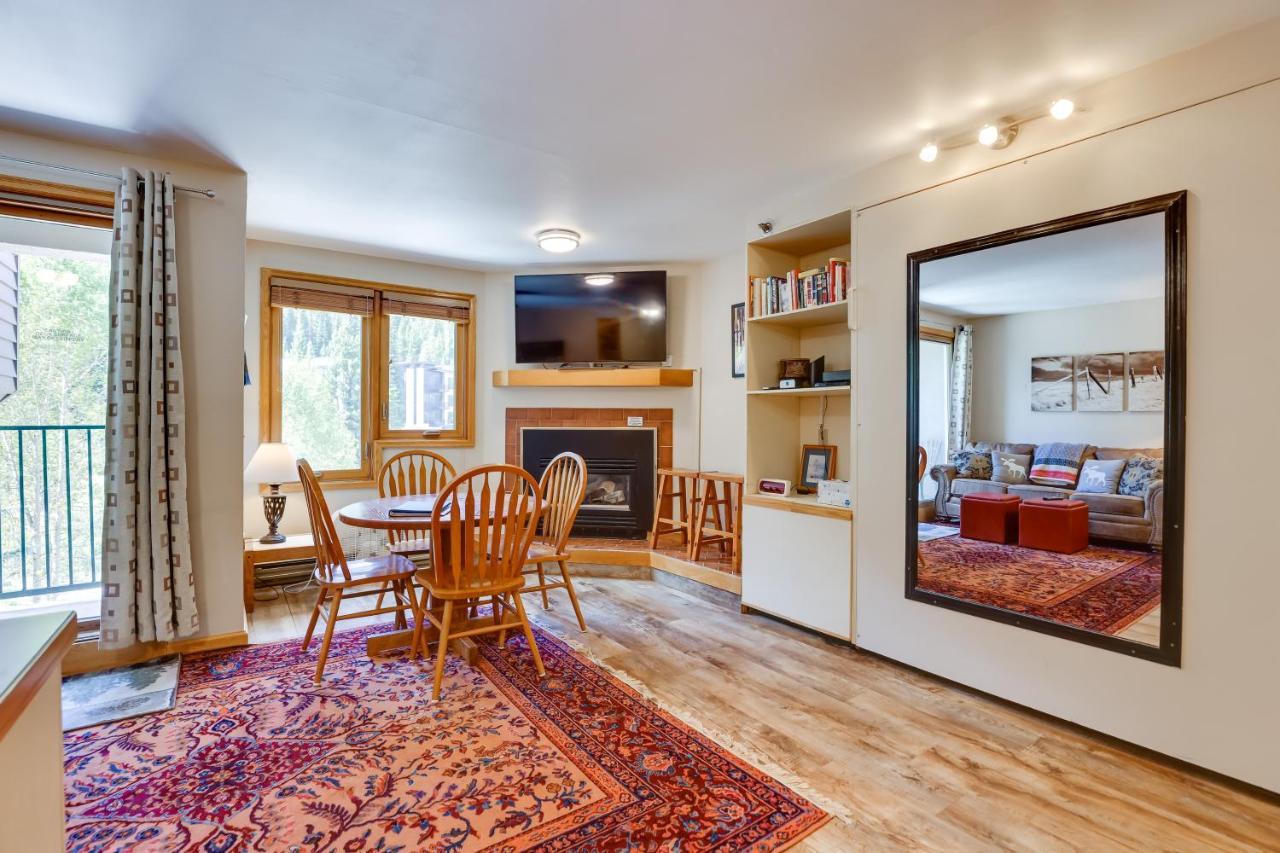 Ski-Inandski-Out Retreat With Iron Horse Pool Access! Winter Park Exteriör bild