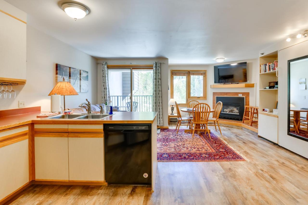 Ski-Inandski-Out Retreat With Iron Horse Pool Access! Winter Park Exteriör bild