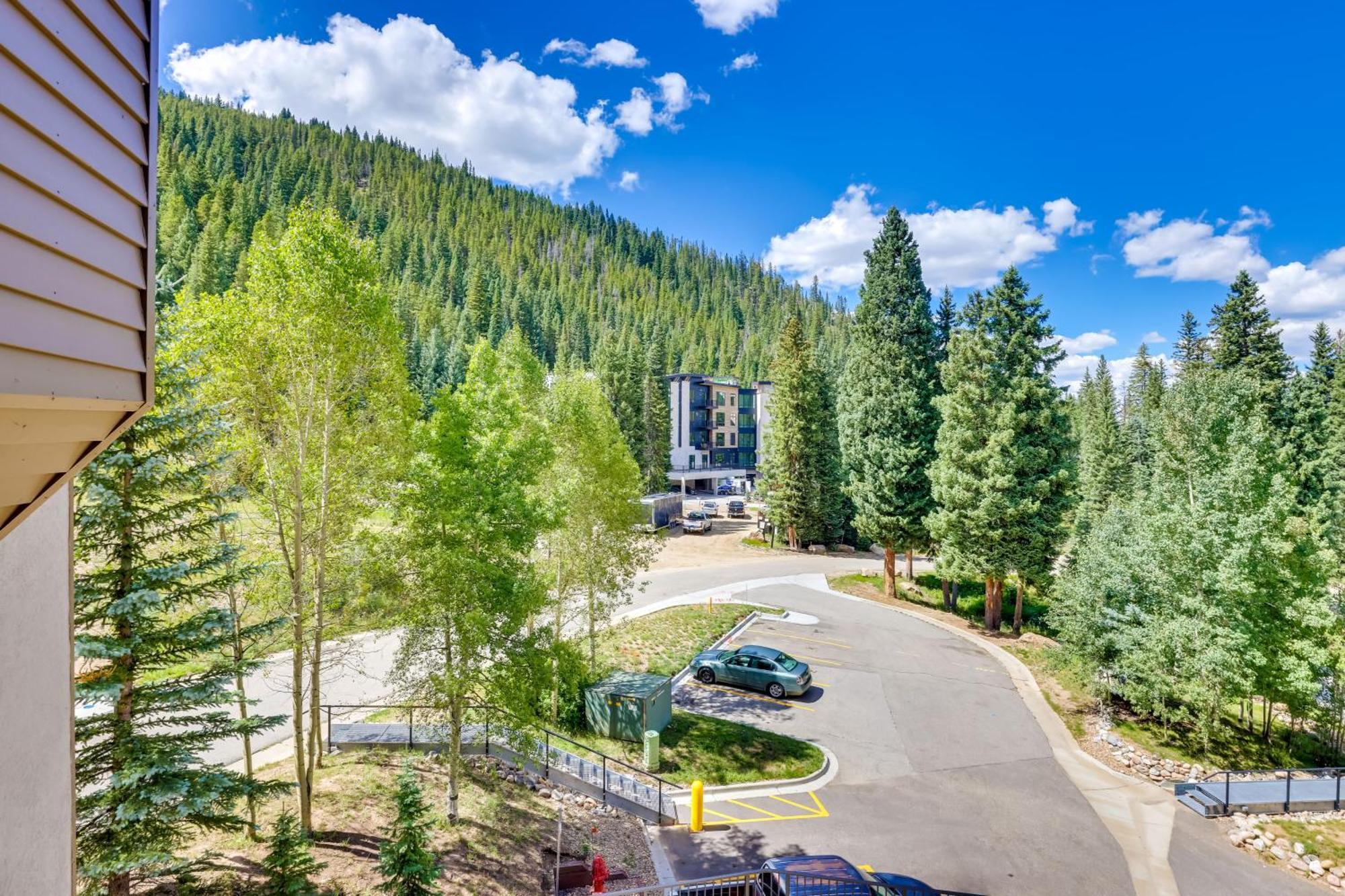 Ski-Inandski-Out Retreat With Iron Horse Pool Access! Winter Park Exteriör bild