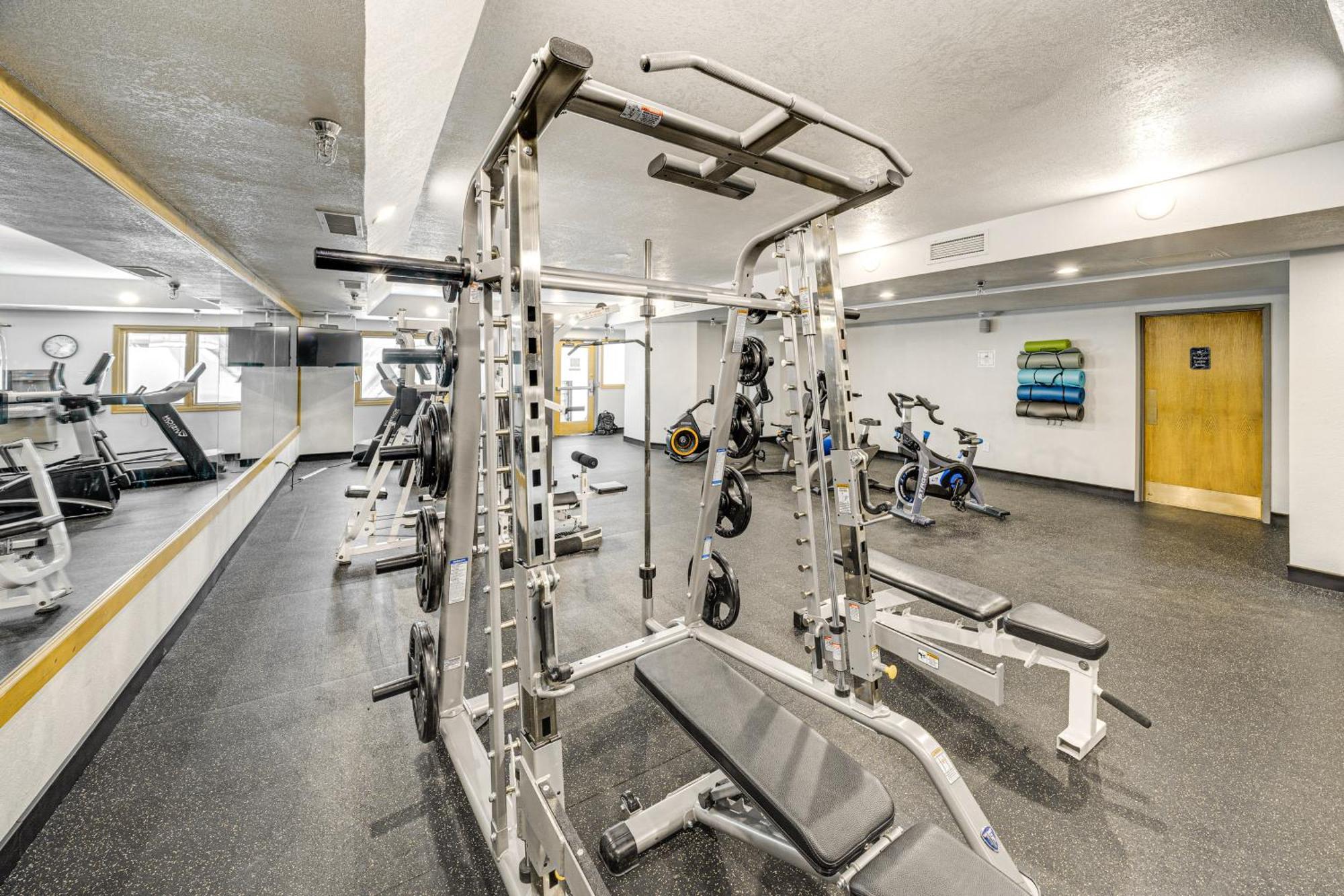 Ski-Inandski-Out Retreat With Iron Horse Pool Access! Winter Park Exteriör bild